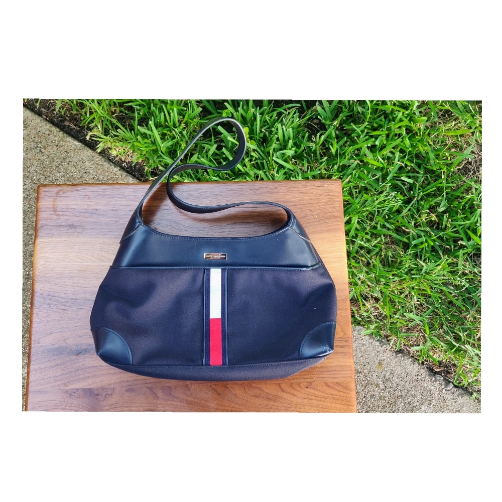 Tommy Hilfiger Purse